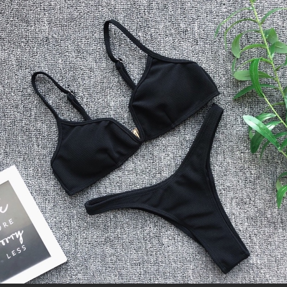 🖤TWO PIECE SWIMSUIT🖤